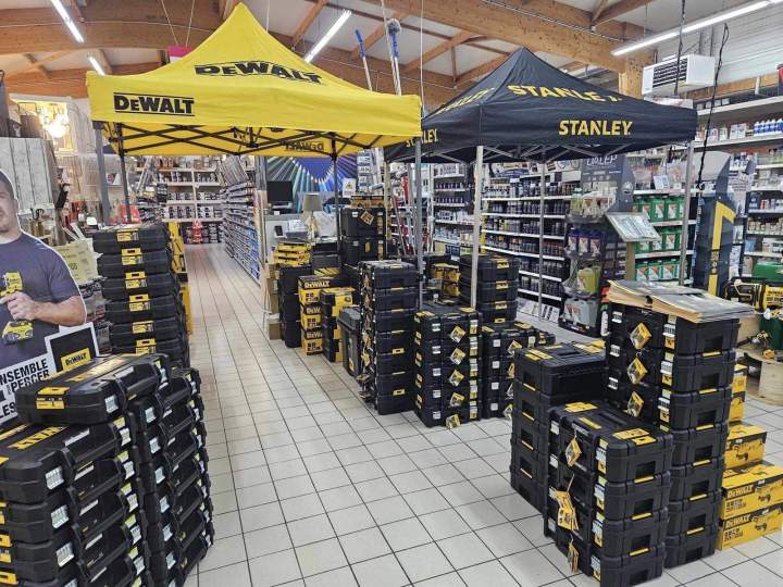 Produits de quincaillerie Calvados